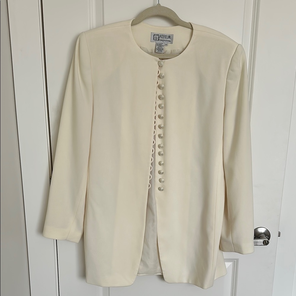 Atrium Collection Cream Button-Up Women's Jacket